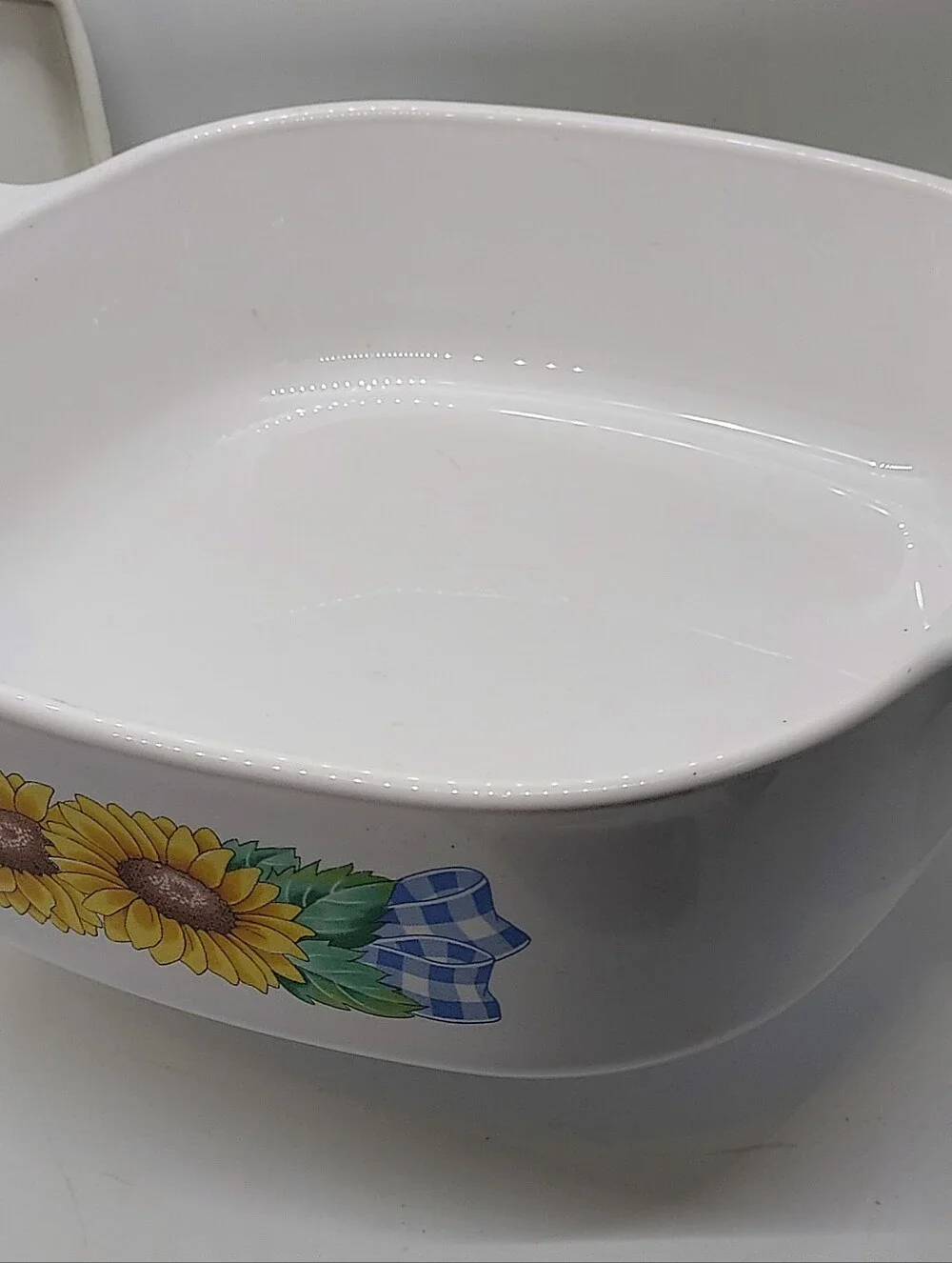 Vintage Corning Ware.Sunsations 2 Liter Casserole A-2-B with A-2-pc Lid